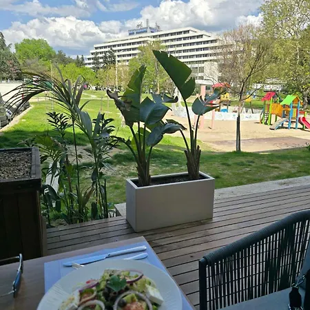 Center Park Апартаменты Сандански